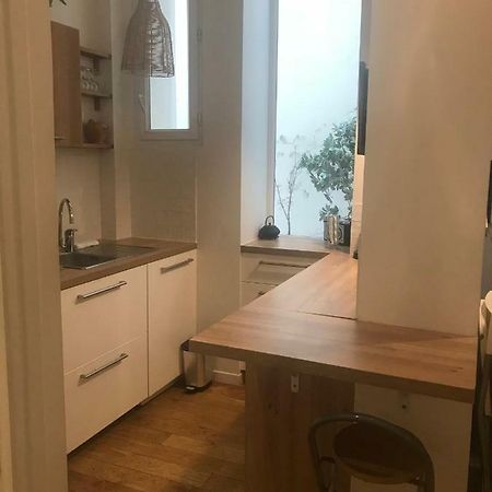 Апартаменты Parisian Cosy Flat Экстерьер фото